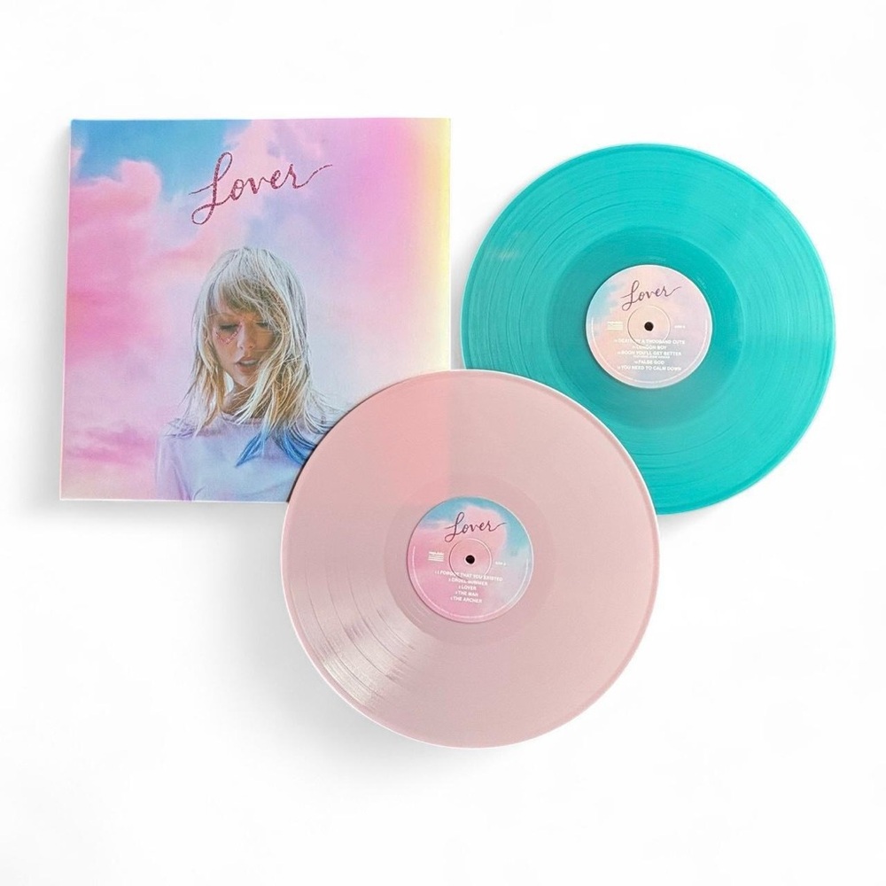 Taylor Swift – Lover (Target Exclusive, 2-Disc Colored Vinyl)
